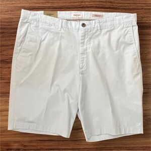 Goodfellow & Co Size 42 Linden Cotton Chino Short Light Blue Flat Front NWT